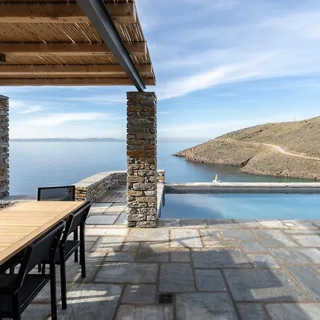 Luxury Ammos With A Swimming Pool Overlooking The Of Xyla On The Island Of Kea Willa