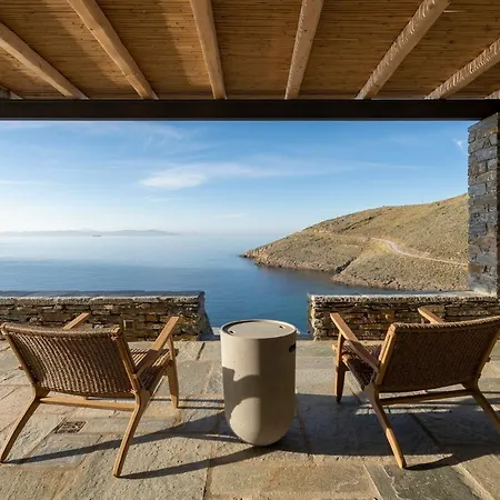 Luxury Ammos With A Swimming Pool Overlooking The Of Xyla On The Island Of Kea Ioulis